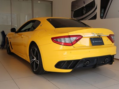 MASERATI GRANTURISMO - 9