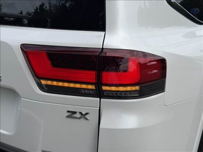 صورة مصغرة 37 لـ 2025 Toyota LAND CRUISER 300