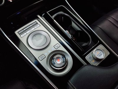 GENESIS GV80 - 9