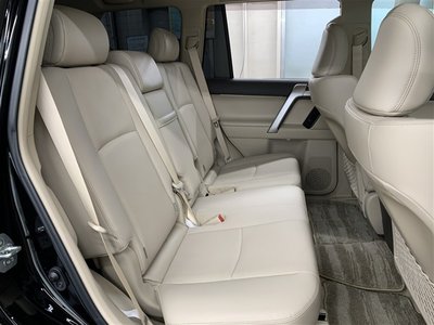 TOYOTA LAND CRUISER PRADO - 10