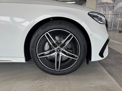 MERCEDES-BENZ E-CLASS - 8