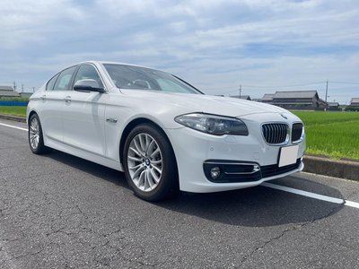 BMW 5 SERIES - 1