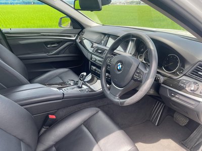 BMW 5 SERIES - 6
