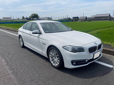 BMW 5 SERIES - 2