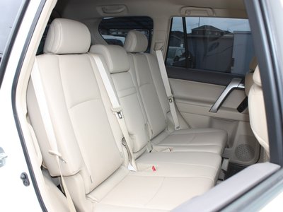 TOYOTA LAND CRUISER PRADO - 4