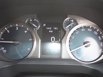 TOYOTA LAND CRUISER PRADO - 9