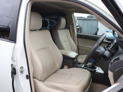 TOYOTA LAND CRUISER PRADO - 3