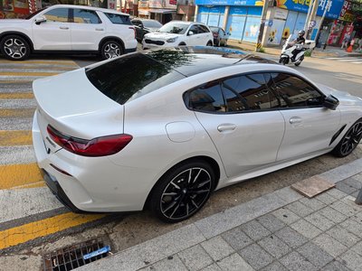BMW 8 SERIES - 6