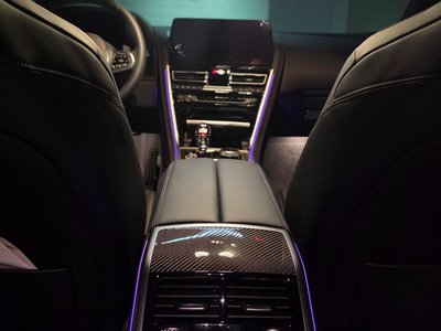 BMW 8 SERIES - 10