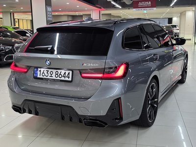 2025 BMW 3 SERIES photo 6