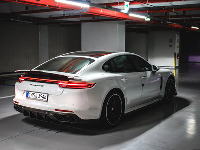 2019 Porsche PANAMERA 照片 6