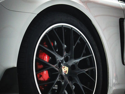 2019 Porsche PANAMERA 照片 10