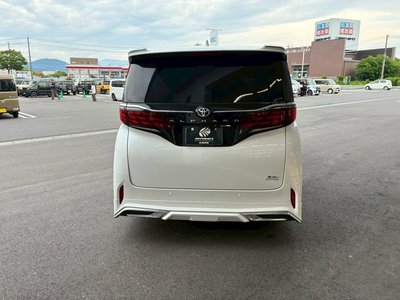 TOYOTA ALPHARD - 9