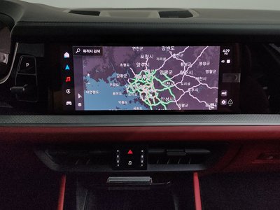 2025 Porsche CAYENNE — миниатюра 18