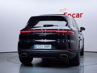 صورة 4 لـ 2025 Porsche CAYENNE