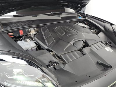 صورة 7 لـ 2025 Porsche CAYENNE
