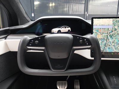 2023 Tesla MODEL X — миниатюра 13