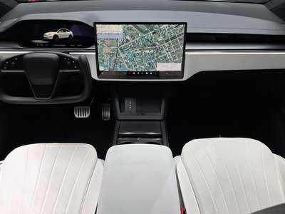 2023 Tesla MODEL X photo 5