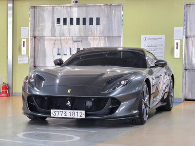 صورة 1 لـ 2022 Ferrari 812 GTS