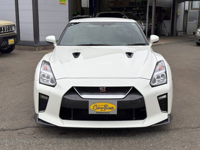 NISSAN GT-R - 2