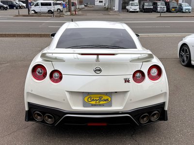 NISSAN GT-R - 5