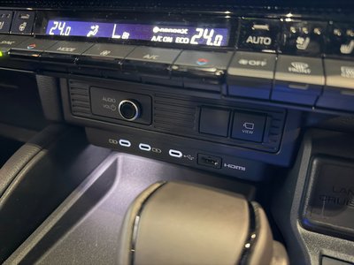 2024 Toyota LAND CRUISER 250 thumbnail 30