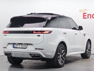 2023 LAND Rover RANGE ROVER SPORT — фото 3