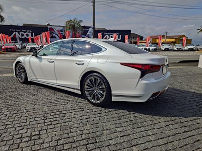 LEXUS LS - 4