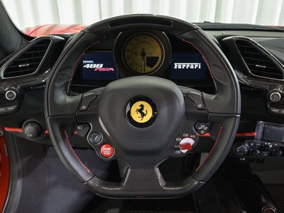 FERRARI 488 PISTA - 10