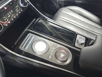 GENESIS GV80 - 9