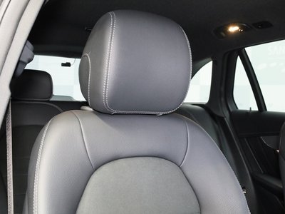 MERCEDES-BENZ GLC - 8