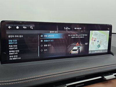 2021 Genesis GV70 — миниатюра 36