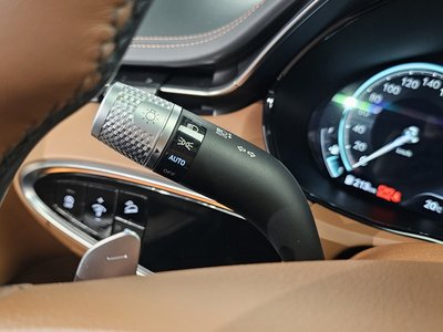 2021 Genesis GV70 — миниатюра 35