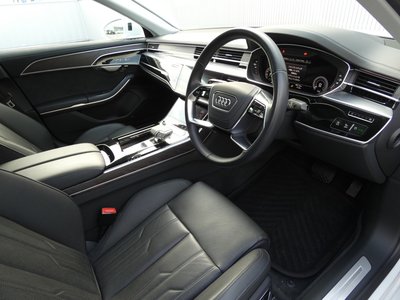 AUDI A8 - 3