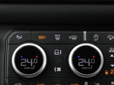 2025 LAND Rover DEFENDER — миниатюра 43