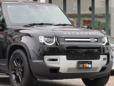 LAND ROVER DEFENDER - 5