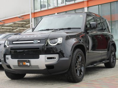 LAND ROVER DEFENDER - 1
