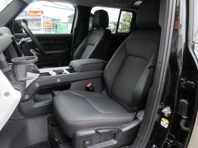 2025 LAND Rover DEFENDER — миниатюра 24