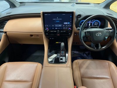 TOYOTA VELLFIRE - 2