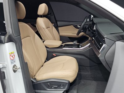 2023 AUDI Q8 — миниатюра 11
