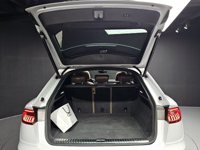 2023 AUDI Q8 — миниатюра 20