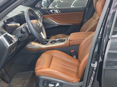 2024 BMW X7 photo 10