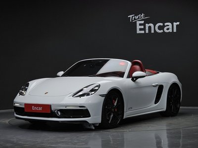 PORSCHE 718 - 1