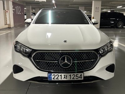 MERCEDES-BENZ E-CLASS