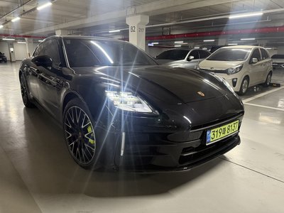 PORSCHE PANAMERA - 5