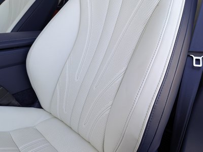 صورة مصغرة 63 لـ 2019 Lexus LC