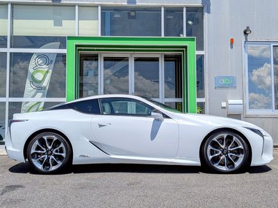 صورة مصغرة 21 لـ 2019 Lexus LC