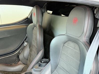 2019 ALFA Romeo 4C 缩略图 18