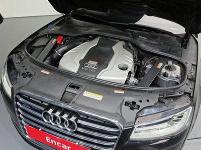 AUDI A8 - 7