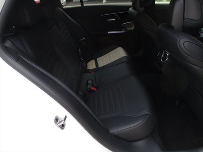2025 Mercedes-BENZ C-CLASS 缩略图 15